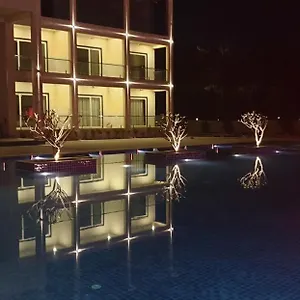Hotel Le Palms &
